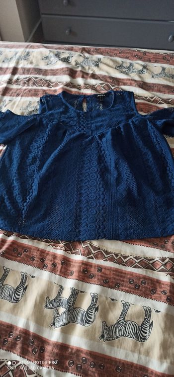 Haut Bleu jennyfer t. 40