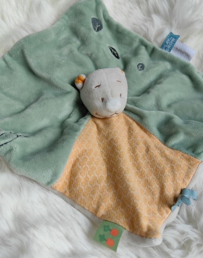 Doudou plat Ours Nouky jardinier escargot vert jaune Noukie's - photo numéro 2