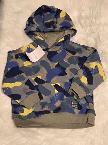 NEUF  (non porté)💙🤩😍superbe  sweat 3 ans (97cm) garçon(ferme) 💙🤩😍