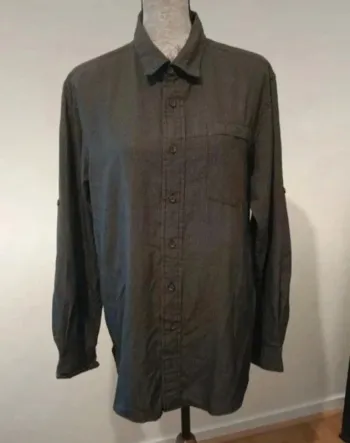 Chemise à carreaux