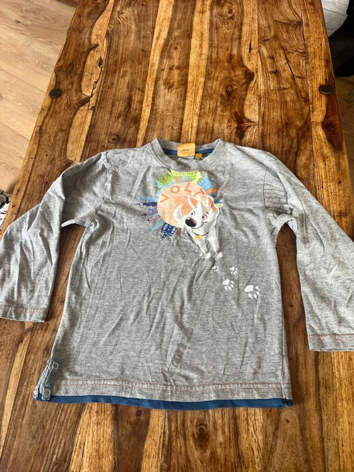 T-shirt volt