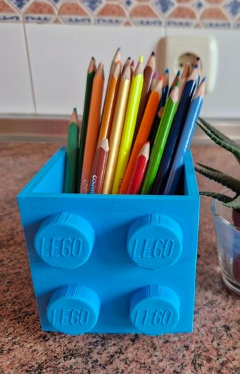 Pot à crayons Lego bleu