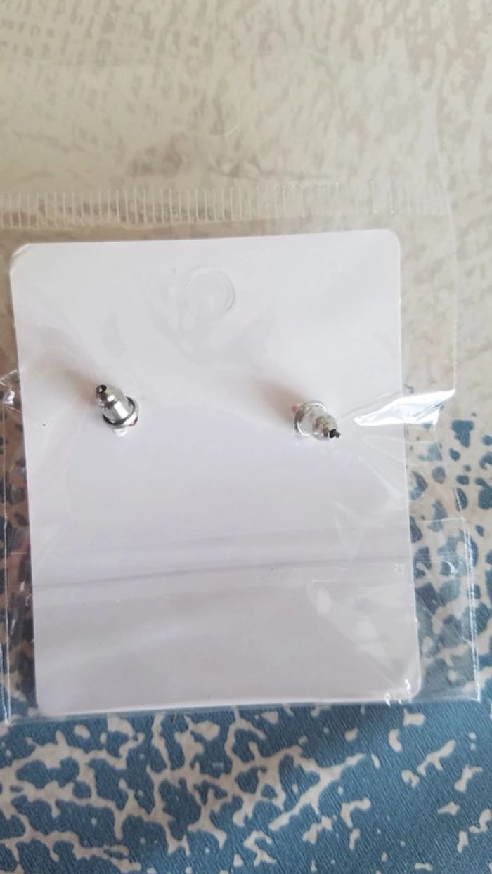 Boucle d oreille papillon - photo numéro 2