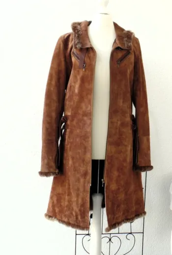 Manteau cuir_daim neuf T.36-38