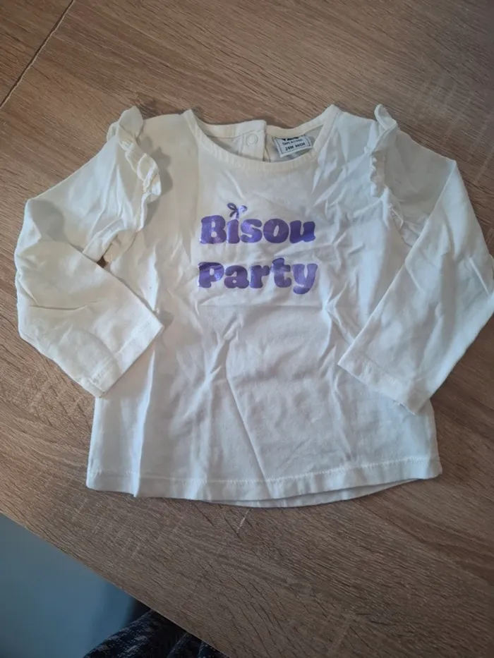 Tshirt manches longues Tape a l'œil 24 mois