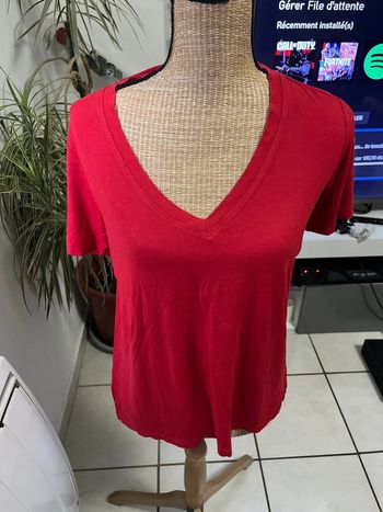 T-shirt col V amisu