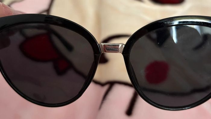 Lunettes de soleil - photo numéro 5