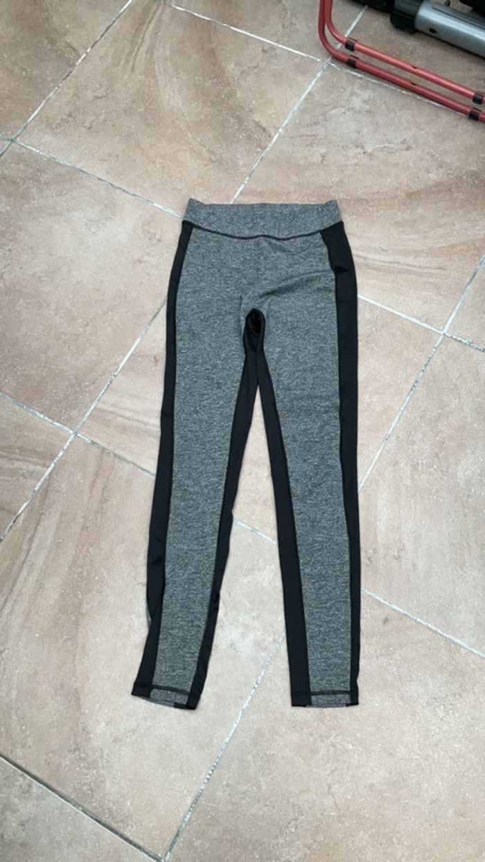 Ensemble 3 pièces sport gris et noir 36/38/40(n°20) - photo numéro 4