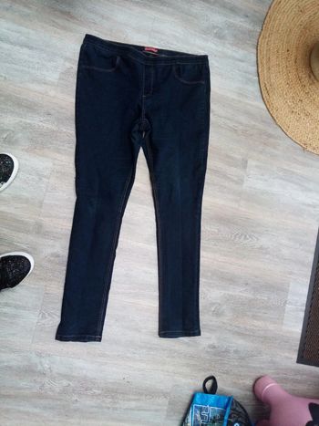Jean taille élastique T. 46
