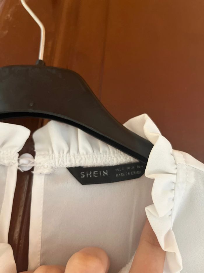 Chemisier femme blanc TBE taille S. SHEIN - photo numéro 4