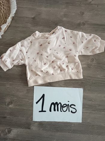 🌞 pull beige a pois bordeaux rose 1 mois Kiabi