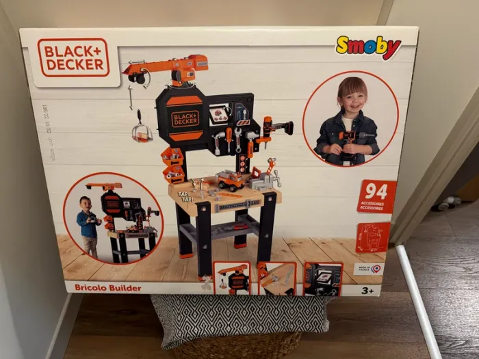 Smoby - Black+Decker : Etabli Bricolo Builder et 94 accessoires - 3 ans et + - photo numéro 2