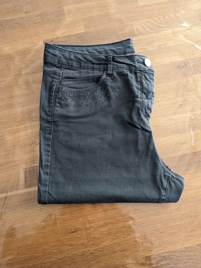Pantalon femme taille 44