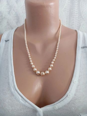 Collier de fausses perles ancien