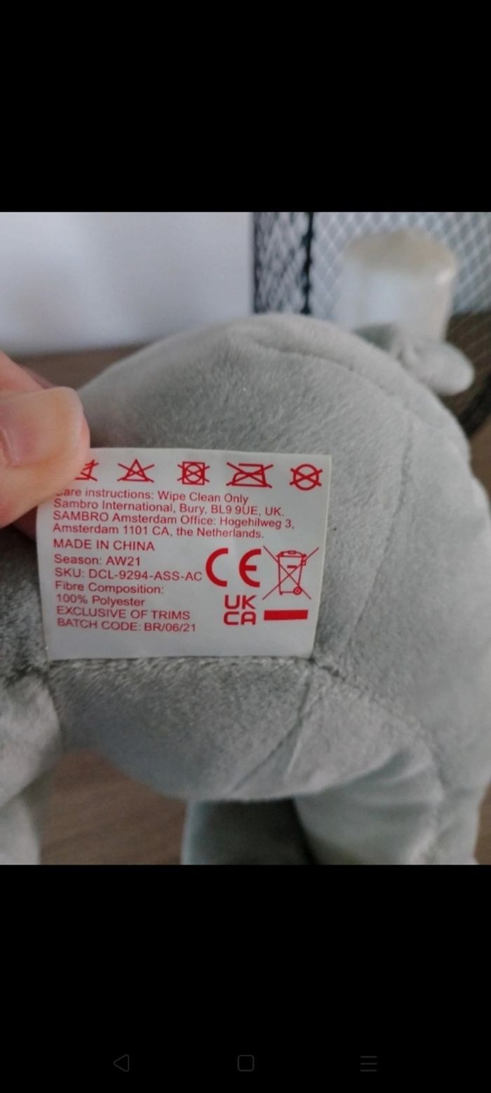 Peluche sonore Disney Dumbo Noël - photo numéro 6