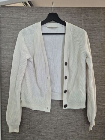 Gilet fille taille 13 -14 ans 