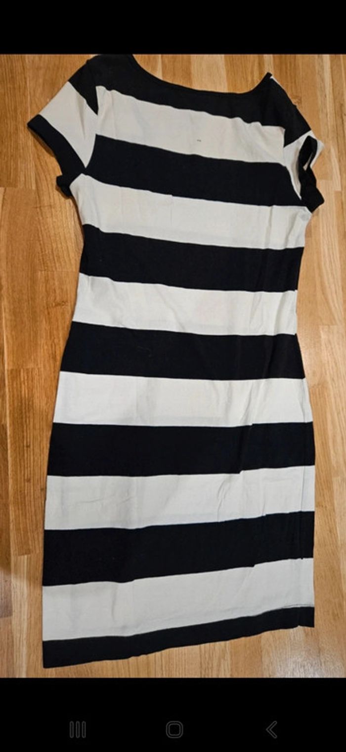 Robe moulante h&m - photo numéro 4