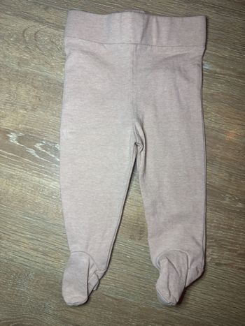 Pantalon beige avec pieds /