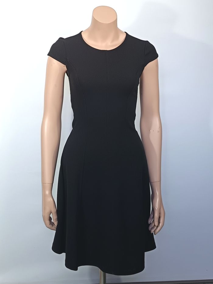 robe H&M femme 34 - photo numéro 2