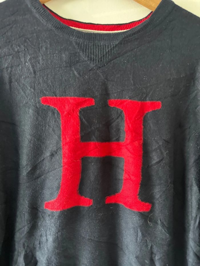 Pull Tommy Hilfiger Homme – Taille M – Bleu marine avec logo H rouge – Bon état - photo numéro 2