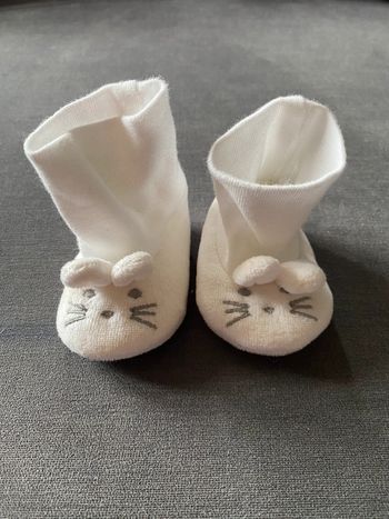 Chaussons naissance Kiabi lapin Mixte