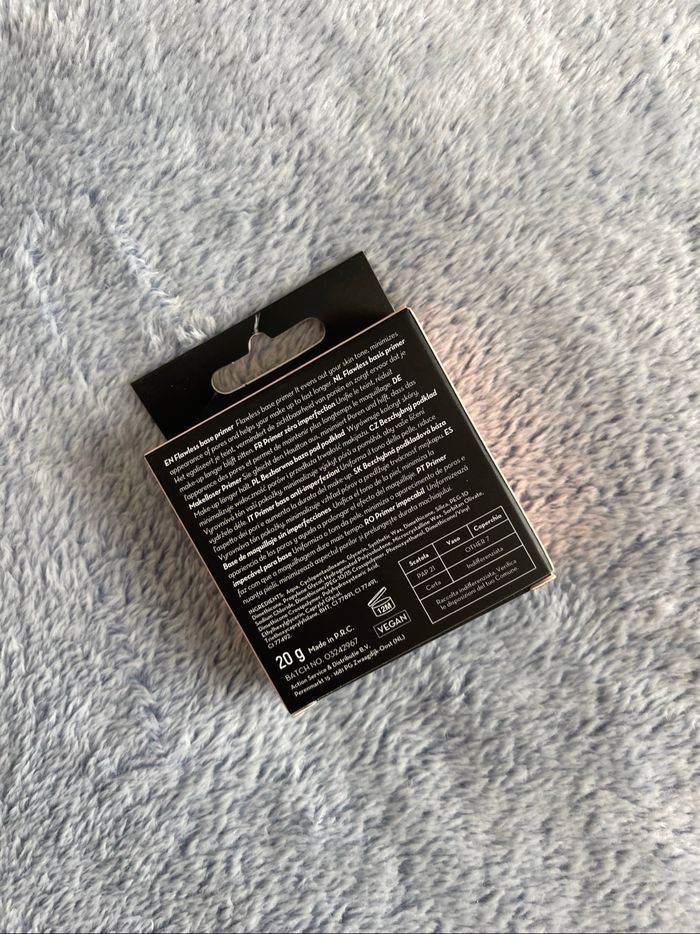 Base primer miracle blur max & more - photo numéro 2