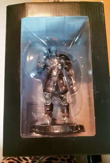 Grande figurine korg 