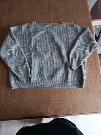 Pull gris camaïeu