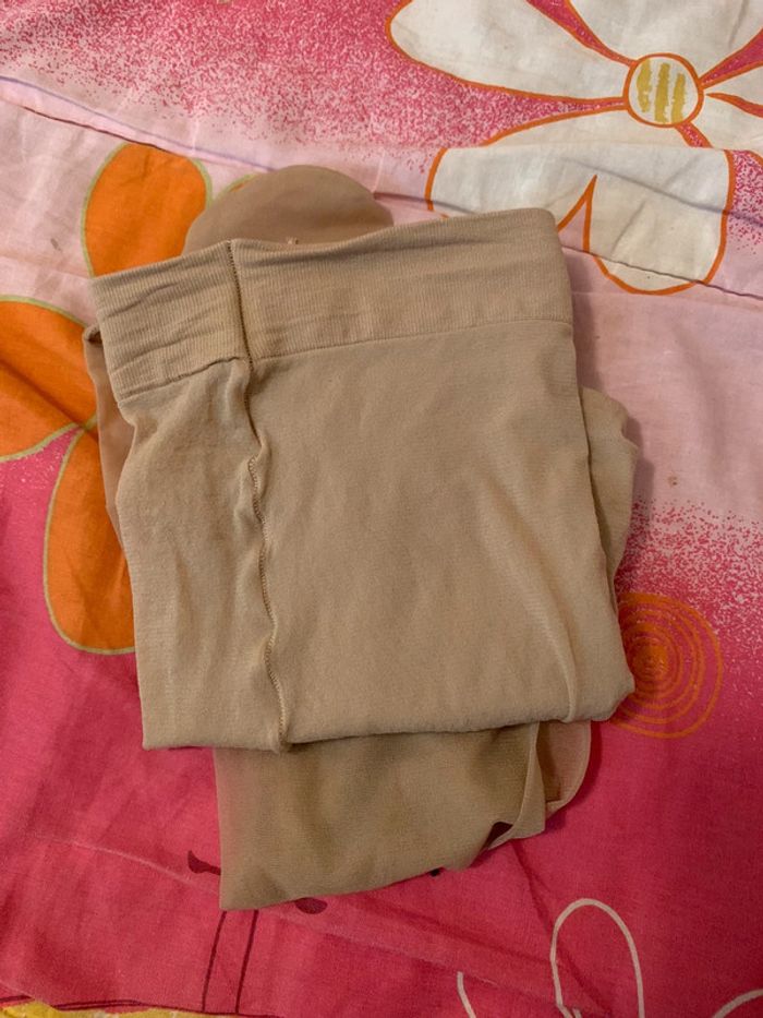 Collants beige voile léger taille M - photo numéro 5