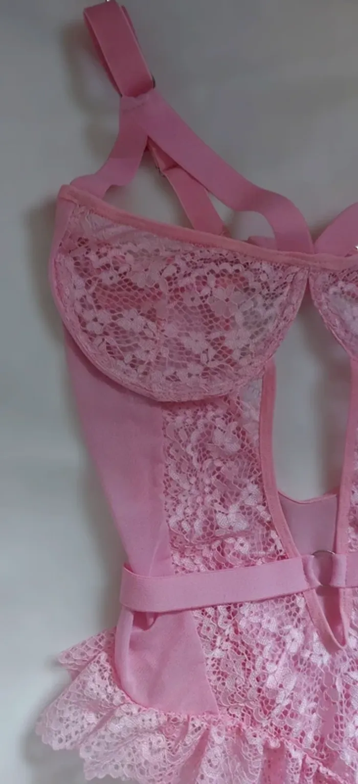 Body porte jarretelles dentelle rose - photo numéro 4