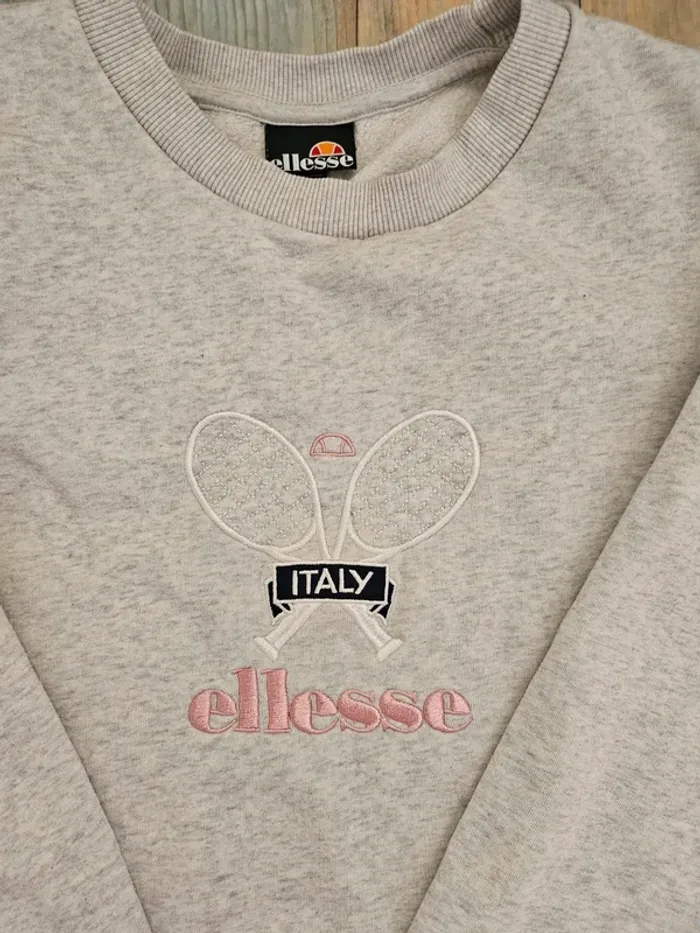 Sweat gris ellesse brodé gris chiné taille 36 bon état - photo numéro 3