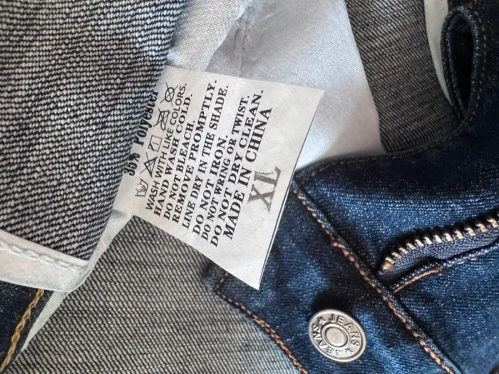 Jean Denim - Coupe Droite - Homme Taille XL - Excellent État - photo numéro 5