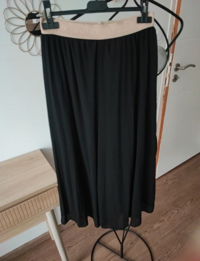 Jupe longue noir la boutique de lilie 38. - photo numéro 4