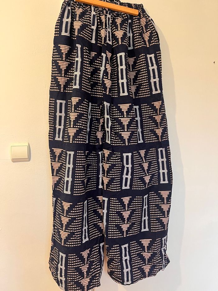 Pantalon très ample - photo numéro 3