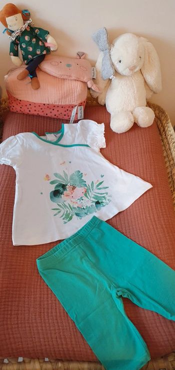 Ensemble legging et tunique taille 12 mois