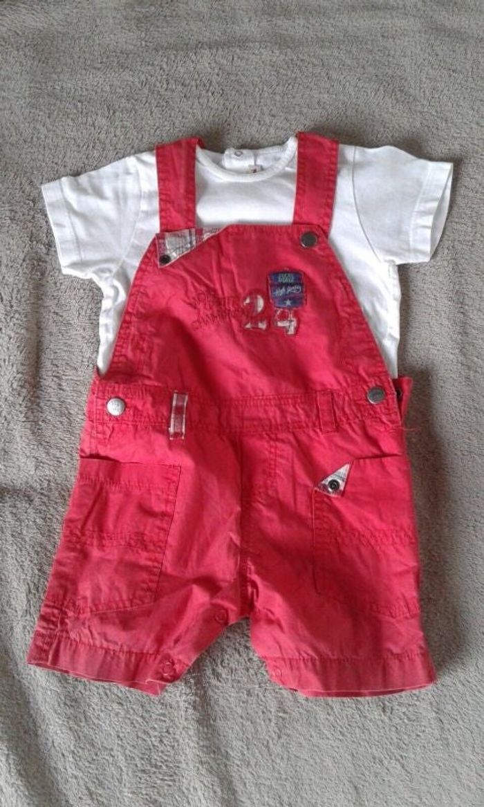 Salopette Short sucre d'orge + t-shirt catimini 9 mois