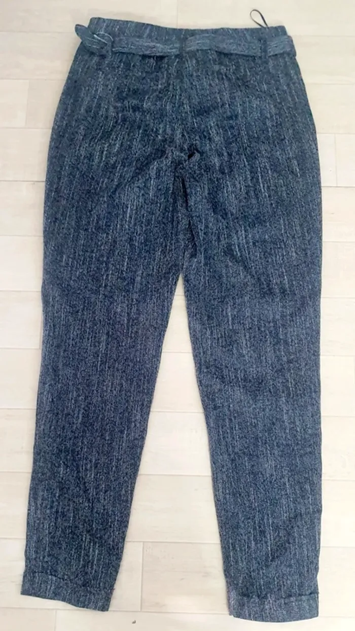 Pantalon - photo numéro 2