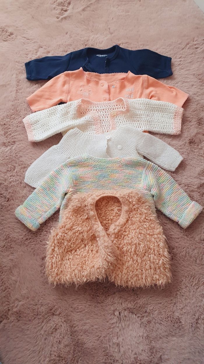 Lot vestes / gilets laine et légères - photo numéro 5