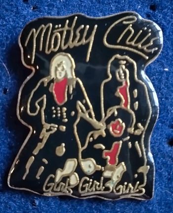 Pin's groupe métal Motley Crue- très rare