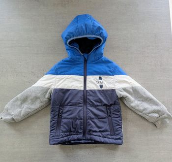 Veste capuche garçon 4 ans