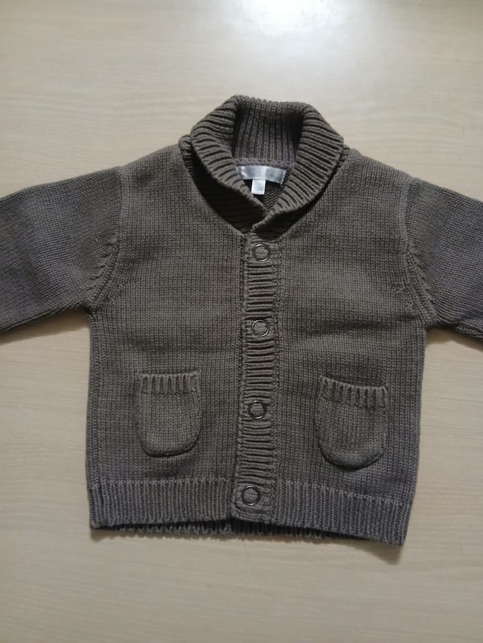 Gilet bebe garcon taille 3/6 mois en coton a pression +2 poche - photo numéro 3