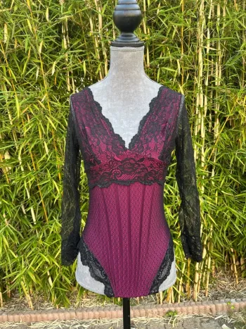 Body noir et violet