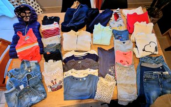 Lot de vêtements fille 4 ans