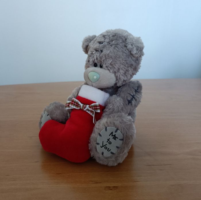 Peluche Doudou Ours gris avec chaussette de Noël. Me to you. 19 cm - photo numéro 2