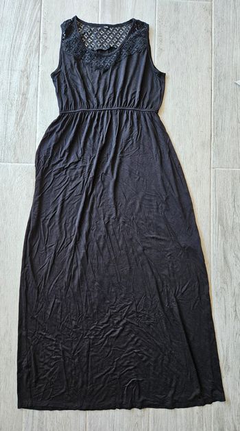Robe longue noire