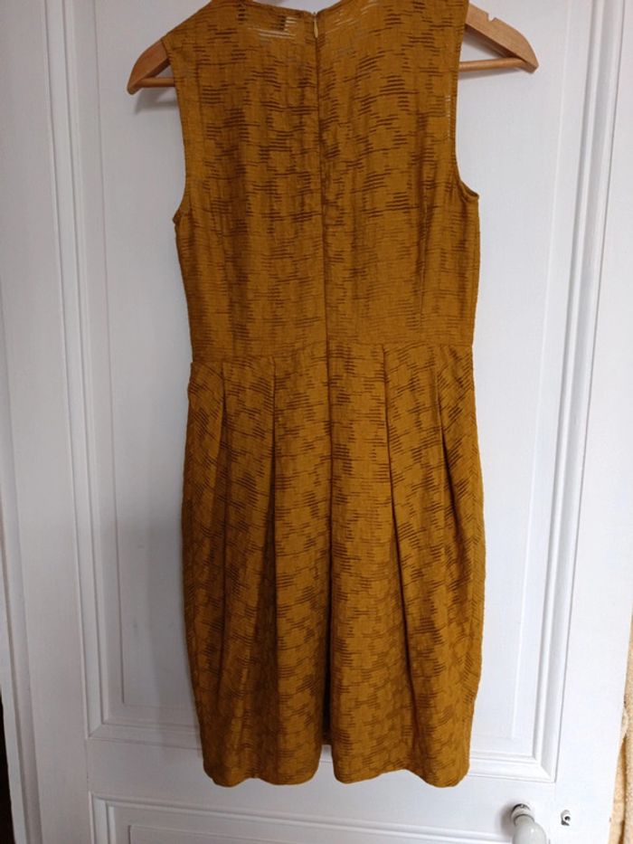 Magnifique robe Sinéquanone t.34 viscose - photo numéro 5