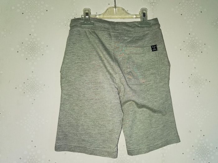 D2205 - short garçon 10 ans - photo numéro 2