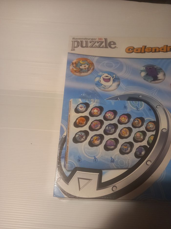 Calendrier de l'avent yo kai watch - photo numéro 2