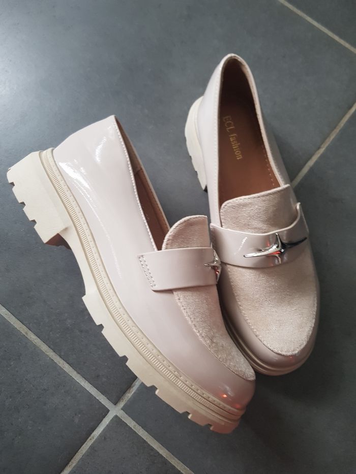 Magnifique mocassins beige pointure 36 neuve - photo numéro 7