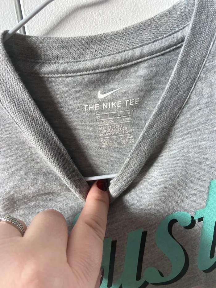 T-shirt Nike. - photo numéro 2